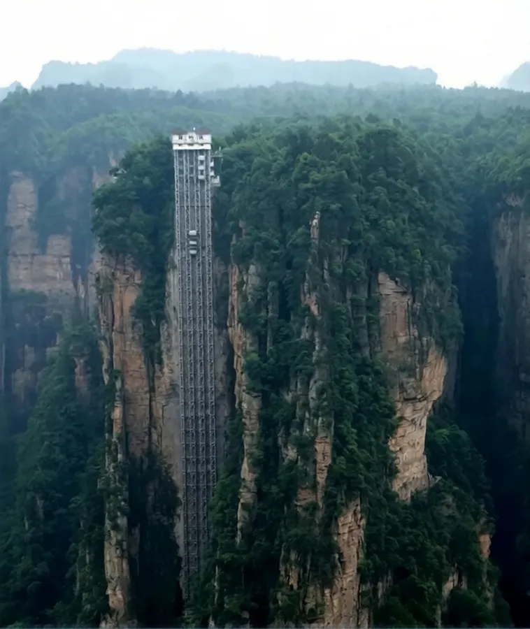 Zhangjiajie Bailong Elevator