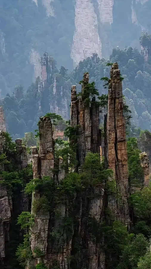 Zhangjiajie Wulingyuan Scenic Area