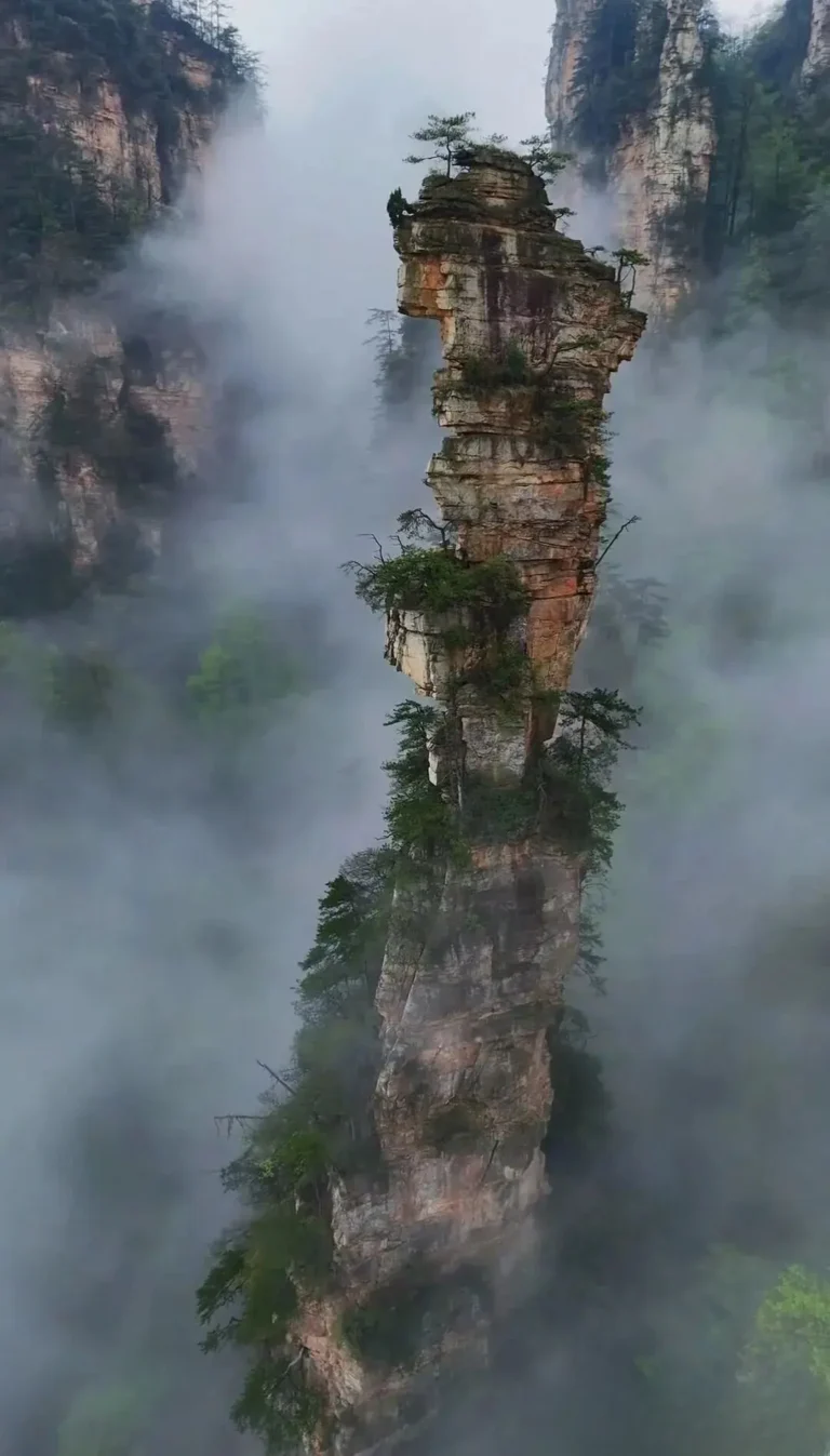 Avatar mountains in Zhangjiajie mist
